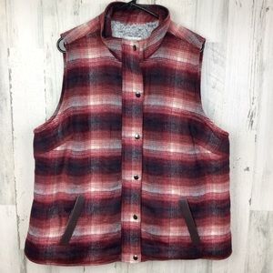 CJ Banks Womens Size 1X Soft Cozy Sherpa Lined Vest Red Plaid Snap Zip NWT